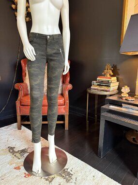 ZARA Green Camo Army Print Skinny Jeans Size 4